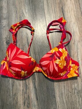 Shade & Shore Red and Pink Floral Bikini Top